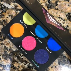 LAURA LEE PARTY ANIMAL PALETTE